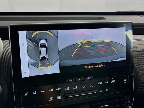 Used 2023 Subaru Solterra AWD image 22