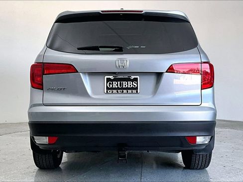 Used 2017 Honda Pilot EX-L image 5