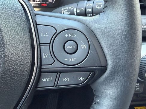 Certified 2025 Toyota RAV4 Limited w/ Advanced Technology Package image 25