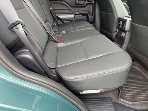 New 2026 Toyota 4Runner TRD Off-Road Premium AWD/4WD image 45