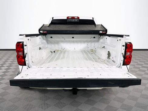 Used 2015 Chevrolet Silverado 1500 LT w/ LT Convenience Package AWD/4WD image 29