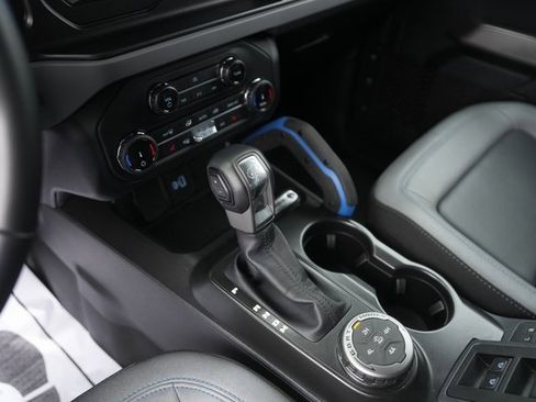 Certified 2022 Ford Bronco Black Diamond w/ Sasquatch Package image 27