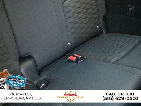 Used 2025 Nissan Pathfinder SV FWD image 35