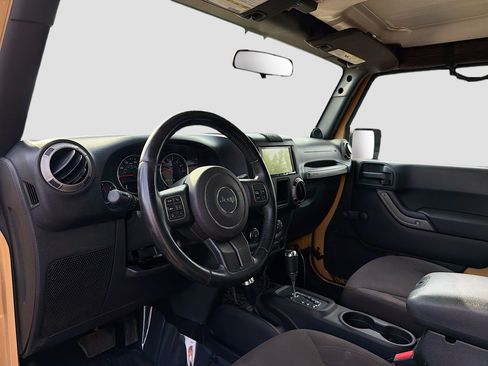 Used 2014 Jeep Wrangler Unlimited Sport AWD/4WD image 4