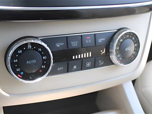 Used 2017 Mercedes-Benz GLE 350 4MATIC image 33