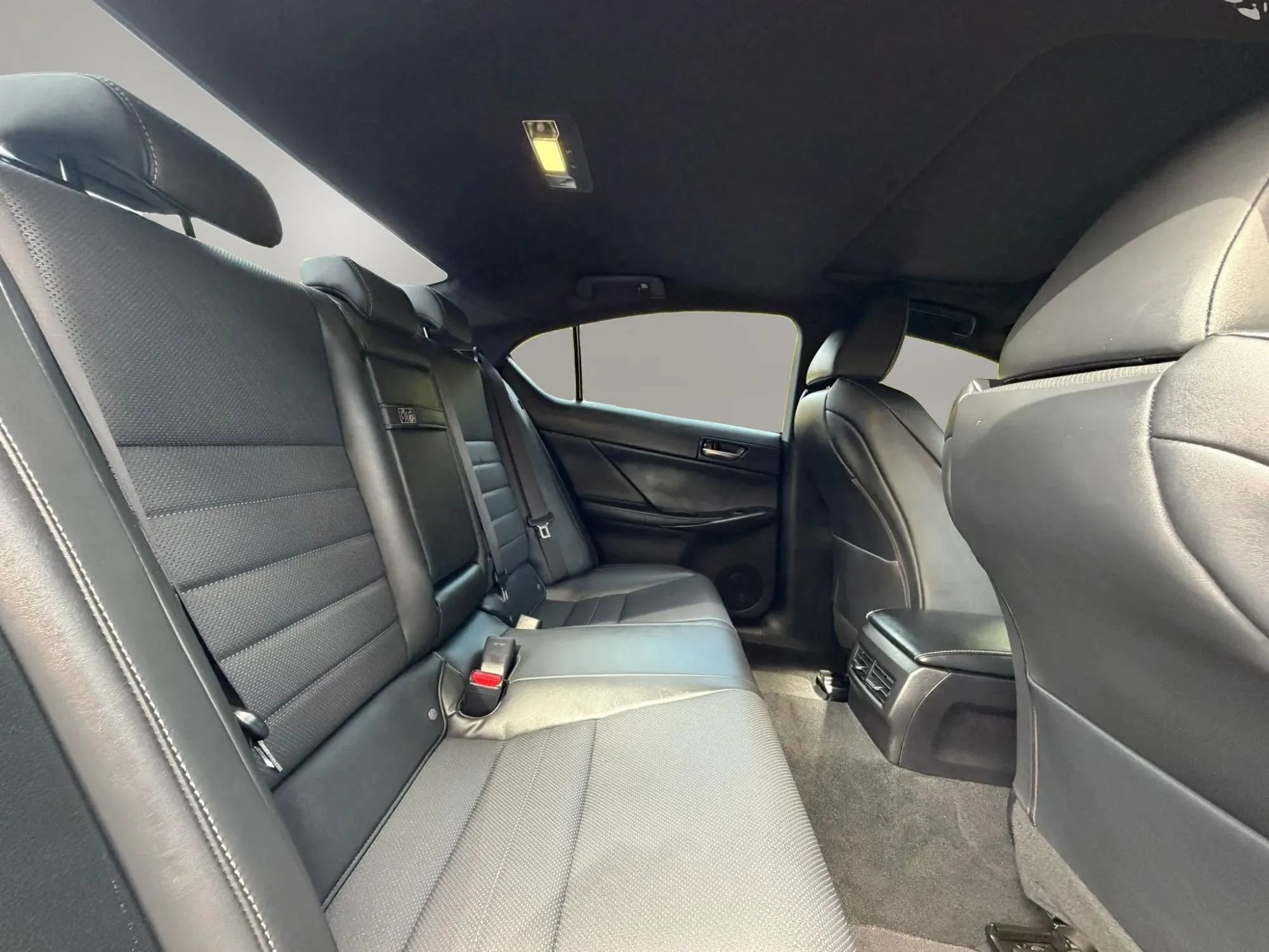 Used 2022 Lexus IS 350 F Sport w/ Navigation Package RWD image 17