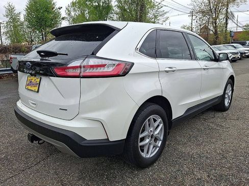 Certified 2023 Ford Edge SEL w/ Convenience Package AWD/4WD image 5