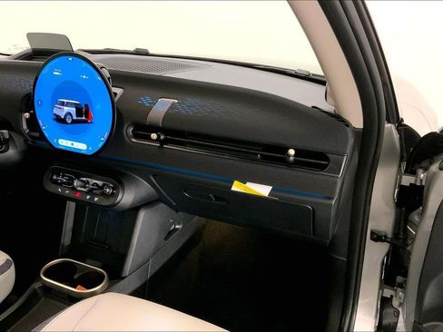 Used 2026 MINI Cooper 2-Door Hardtop FWD image 23
