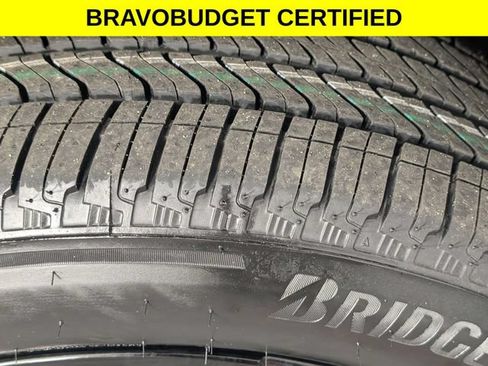 Certified 2021 GMC Yukon Denali w/ Advanced Technology Package RWD image 9