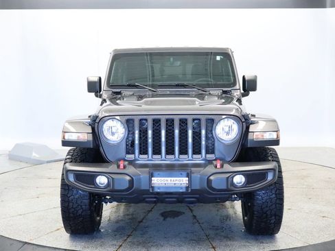 Used 2023 Jeep Gladiator Rubicon w/ Cold Weather Group AWD/4WD image 8