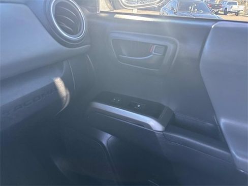 Used 2023 Toyota Tacoma SR5 w/ Technology Package image 21