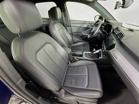 Used 2020 Audi Q3 2.0T Premium Plus image 29