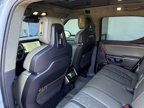 Used 2023 Rivian R1T Adventure image 26