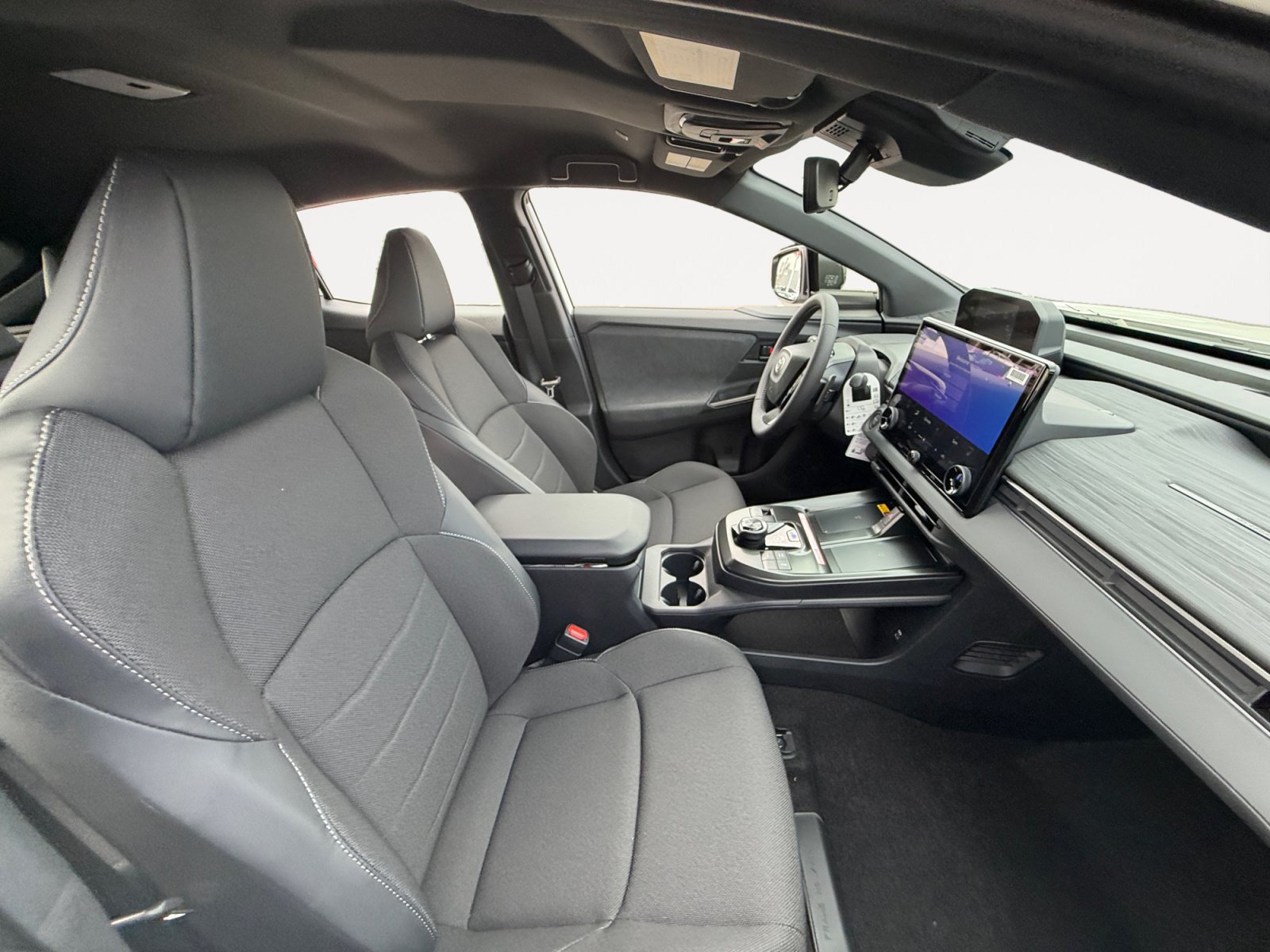 New 2026 Toyota C-HR AWD/4WD image 15