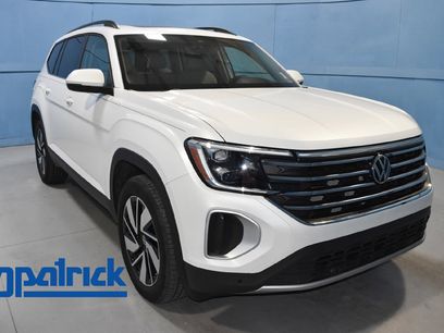 Certified 2026 Volkswagen Atlas SE w/ Panoramic Sunroof Package