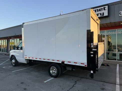 Used 2021 Ford E-350 and Econoline 350 Super Duty w/ Power Windows & Locks Group image 4