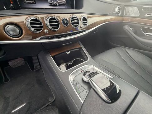 Used 2016 Mercedes-Benz S 550 4MATIC Sedan image 14
