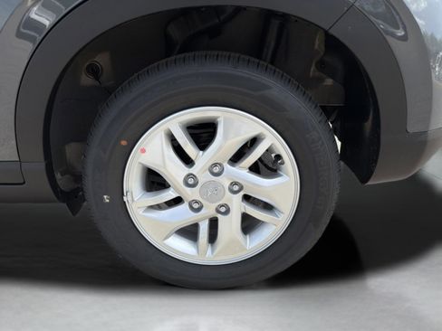 New 2026 Hyundai Venue SE FWD image 55