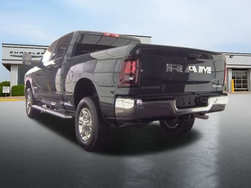 Used 2026 RAM 2500 Big Horn AWD/4WD image 7
