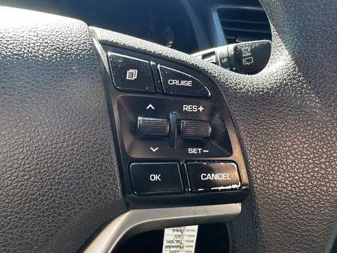 Used 2018 Hyundai Tucson SE w/ Cargo Package image 27