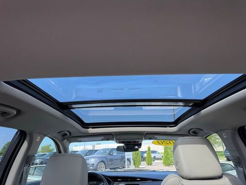 Used 2020 Cadillac XT4 Premium Luxury w/ Cold Weather Package image 12