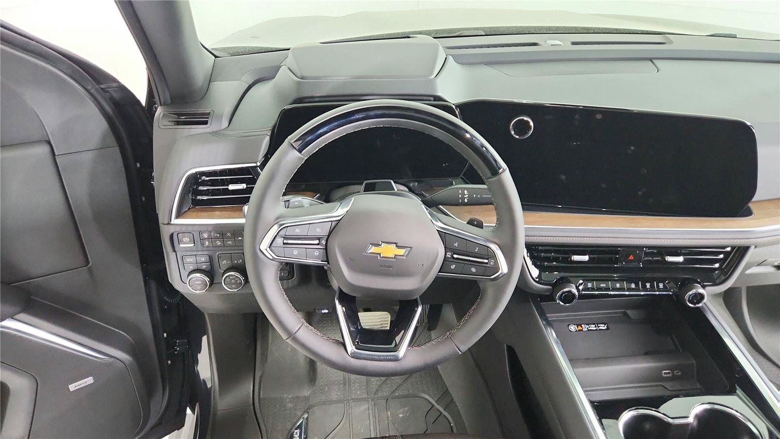 New 2026 Chevrolet Tahoe High Country AWD/4WD image 17