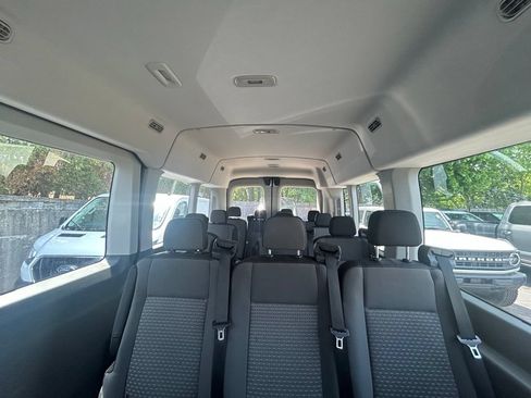 Used 2023 Ford Transit 350 XLT RWD image 26