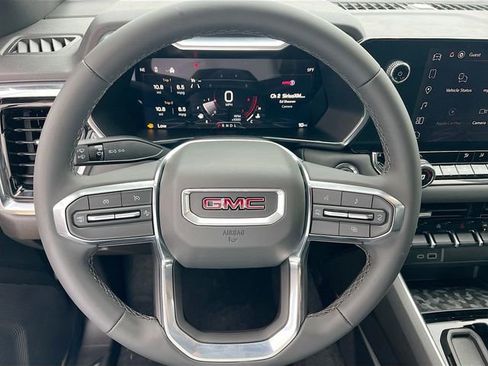 New 2026 GMC Canyon Elevation w/ Convenience Package image 7