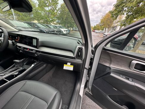 New 2026 Kia Sorento X-Line EX image 43