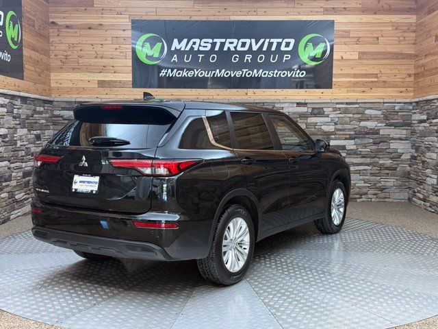 Used 2022 Mitsubishi Outlander ES AWD/4WD image 11