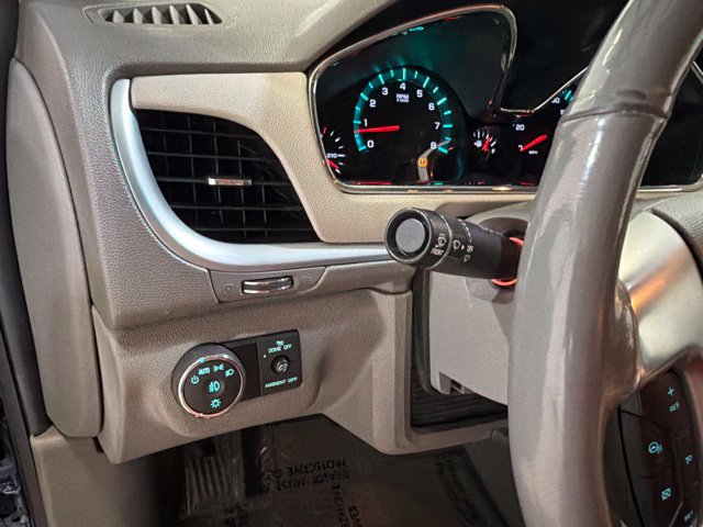 Used 2015 Chevrolet Traverse LTZ AWD/4WD image 15