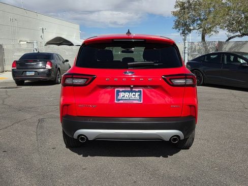 Used 2024 Ford Escape Active AWD/4WD image 7