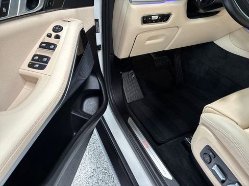 Used 2021 BMW X5 sDrive40i w/ Convenience Package RWD image 7
