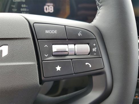 New 2026 Kia Sportage LX image 12