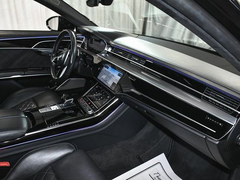 Used 2023 Audi S8 4.0T image 69