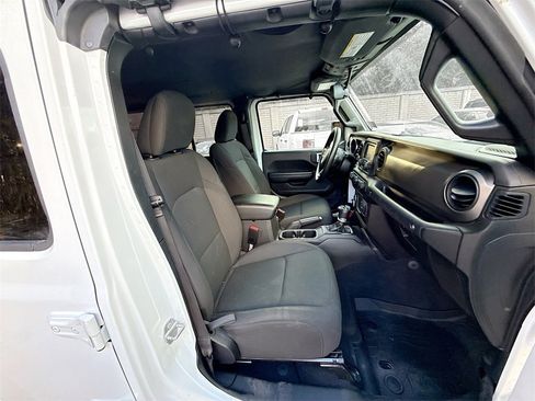 Used 2021 Jeep Wrangler Unlimited Willys image 30