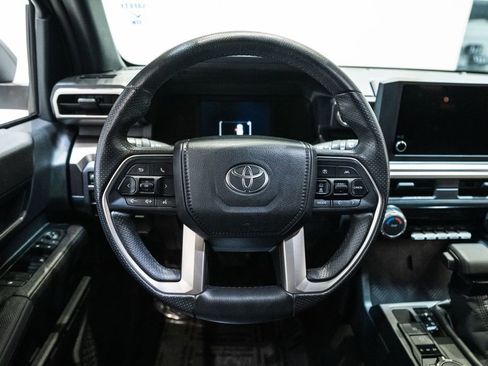 Certified 2025 Toyota 4Runner SR5 image 26