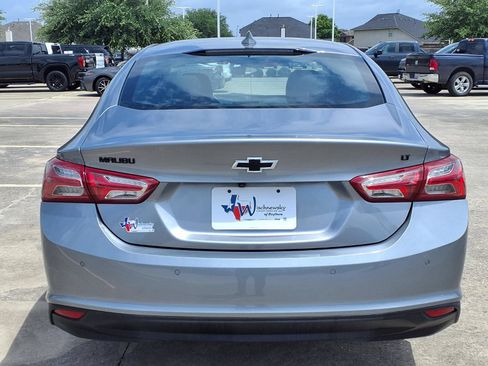 Used 2025 Chevrolet Malibu LT w/ Sport Edition FWD image 6