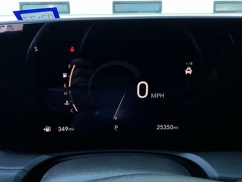 Used 2025 Buick Encore GX Preferred image 36