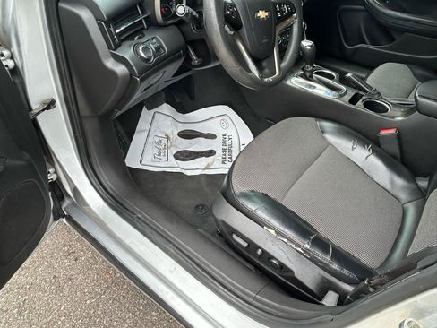 Used 2014 Chevrolet Malibu LT w/ Power Convenience Package FWD image 10