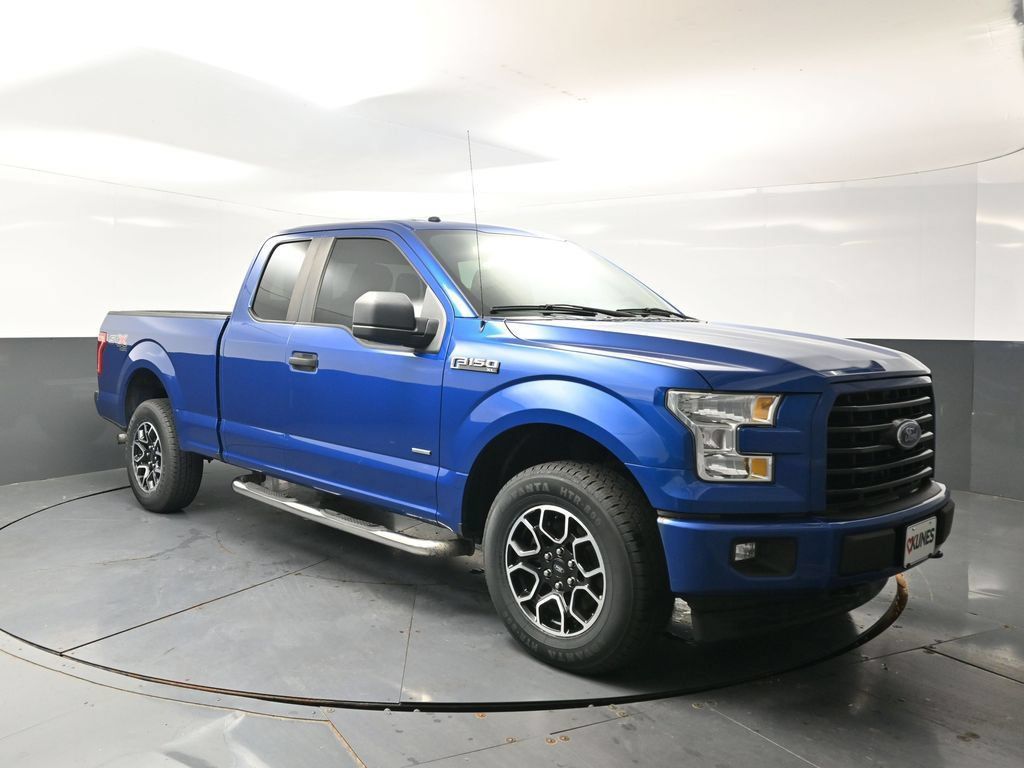 Used 2017 Ford F150 XL w/ Equipment Group 101A Mid AWD/4WD image 4