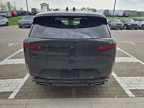 Certified 2024 Land Rover Range Rover Sport Dynamic SE AWD/4WD image 6