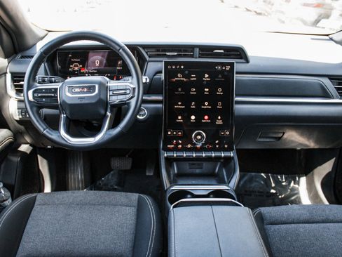 Used 2025 GMC Terrain Elevation AWD/4WD image 22