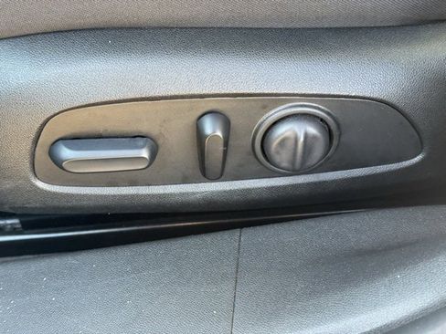 Used 2023 Chevrolet Malibu LT image 10