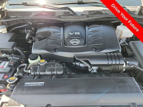 Used 2023 Nissan Armada SL w/ Captain's Chairs Package AWD/4WD image 36
