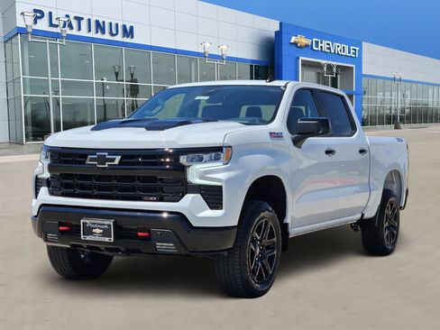 New 2026 Chevrolet Silverado 1500 LT Trail Boss w/ Convenience Package II AWD/4WD image 2