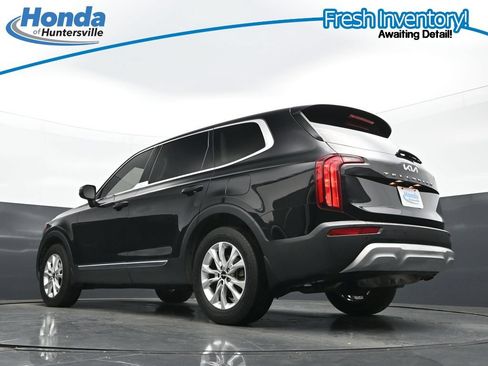 Used 2022 Kia Telluride LX FWD image 30