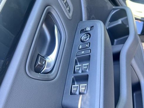 New 2025 Honda Pilot EX-L image 10