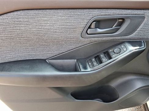 Certified 2023 Nissan Rogue S FWD image 14