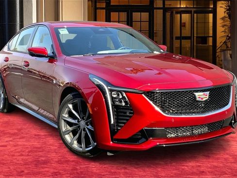 Used 2025 Cadillac CT5 Sport image 2